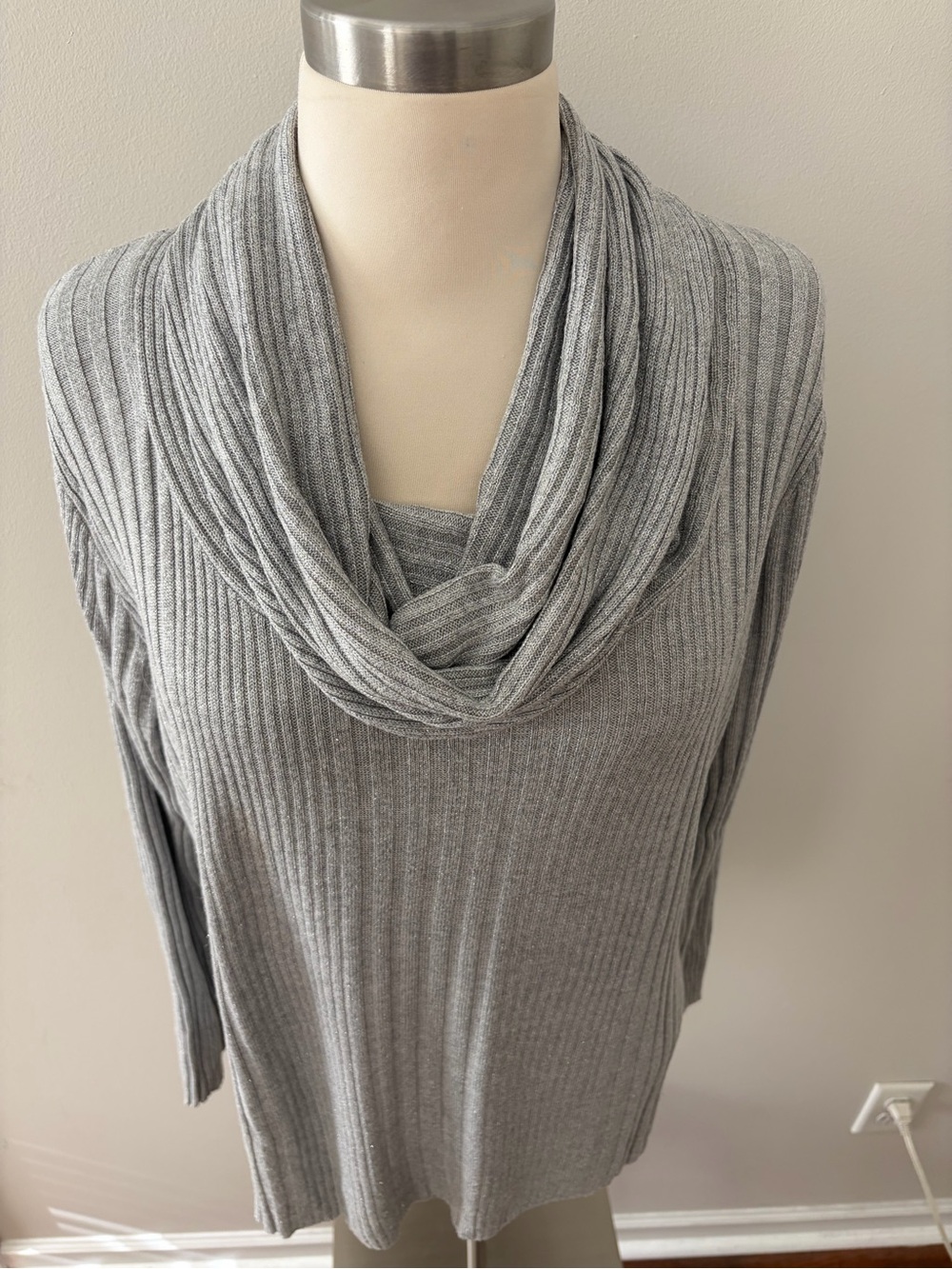 Joseph A Silver Gray Ribbed Cowl Neck Sweater XL Metallic - Picture 3 of 11